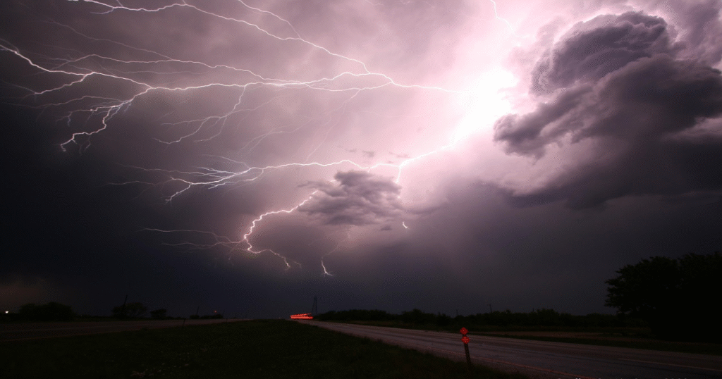 lightning 1200x630 1