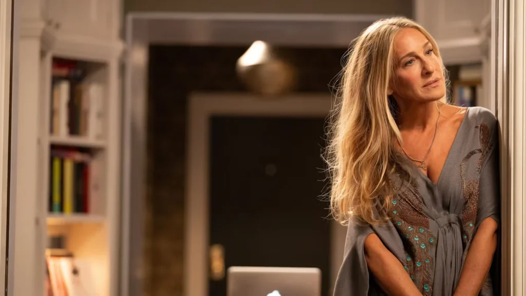 Sarah Jessica Parker performing a scene in "And Just Like That" Sarah Jessica Parker performing a scene in "And Just Like That"